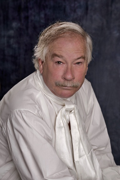 Lindsay Downs Head Shot_M9A0698-resized smaller